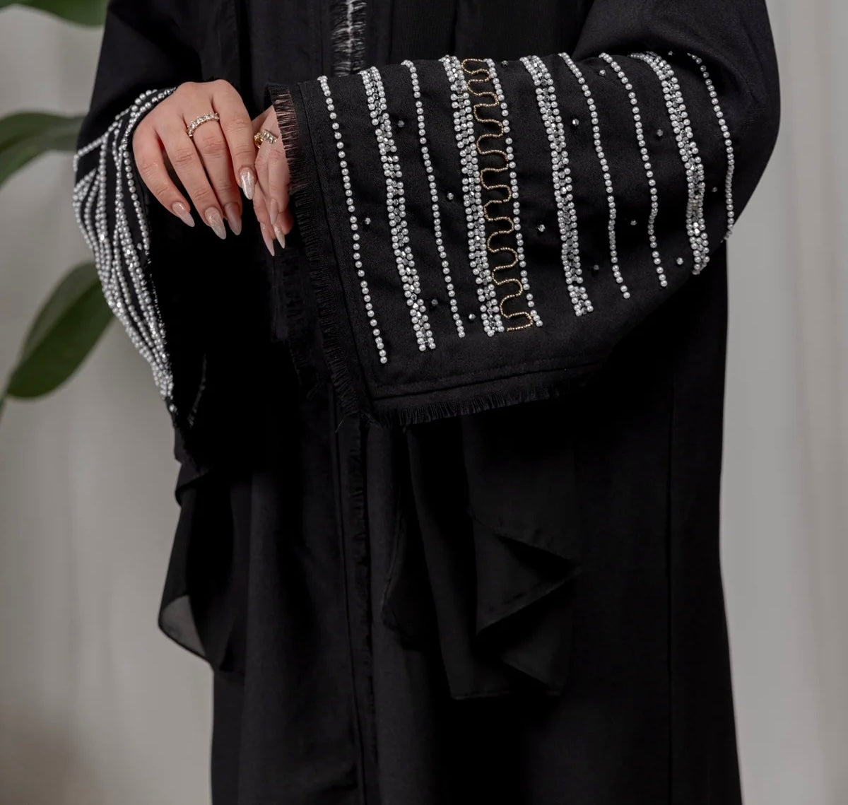Isra Abaya- Black