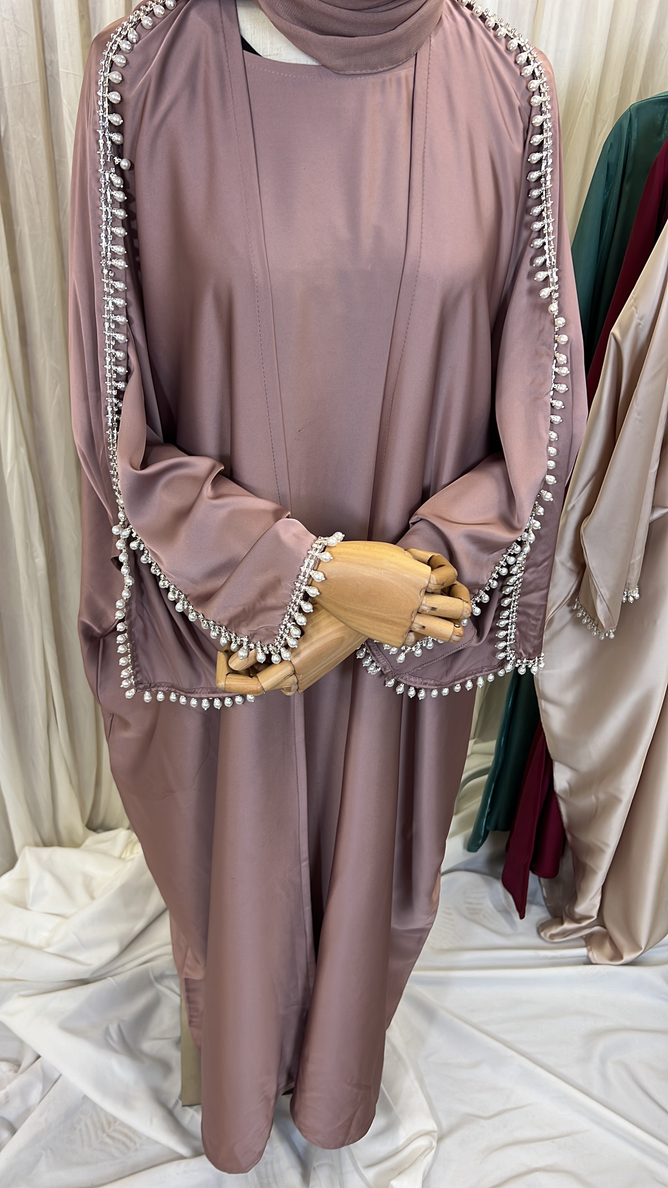 Women's Luxury Eid Abaya in mauve