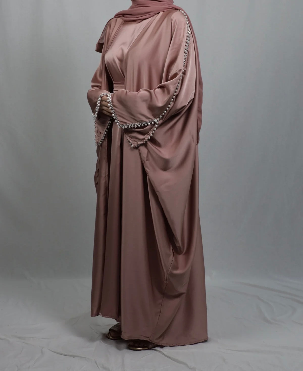 Satin abaya set, pink abaya for women, luxury batwing abaya, abaya with inner slip and hijab, 4 piece abaya set, long dress, eid dress, long abaya, satin abaya